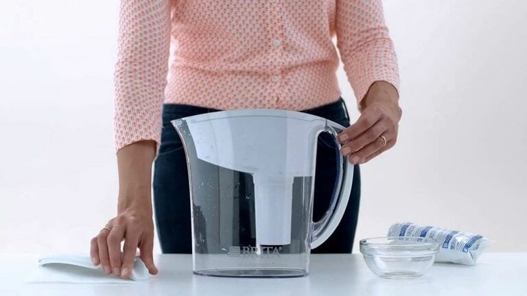 How Do Water Filter Pitchers Work? How Effective Are They?