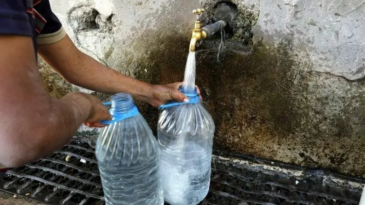 How-Long-Does-Bottled-Tap-Water-Last How Long Does Bottled Tap Water Last