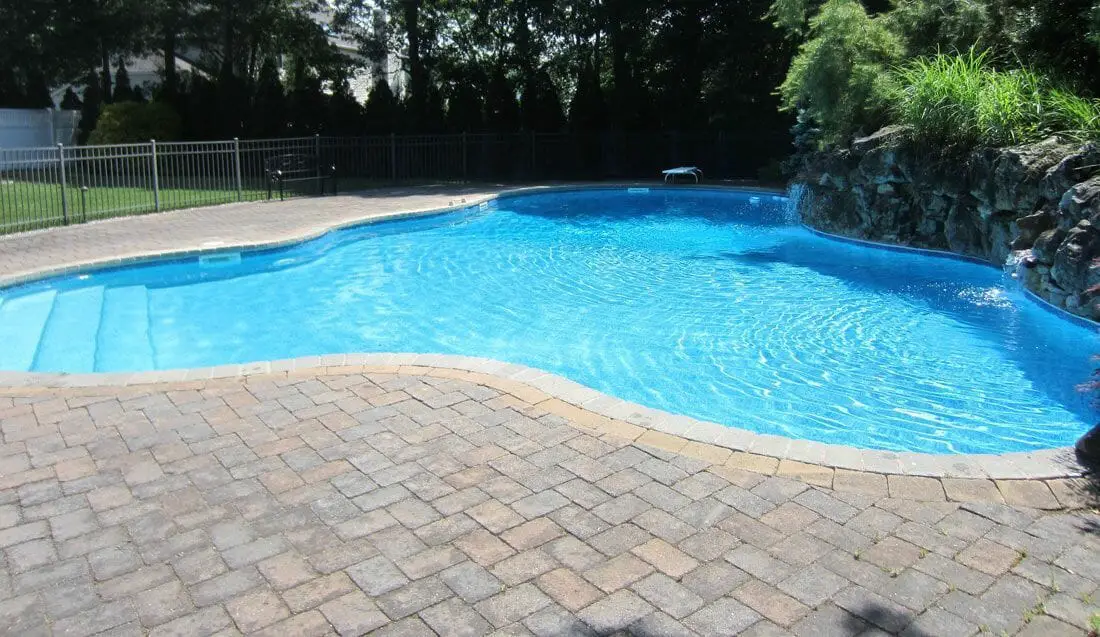 using iron out in swimming pool