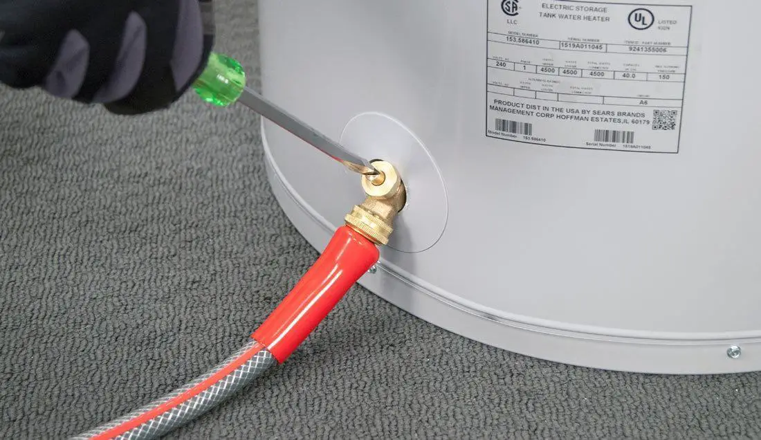 How To Drain Ge Water Heater Youtube
