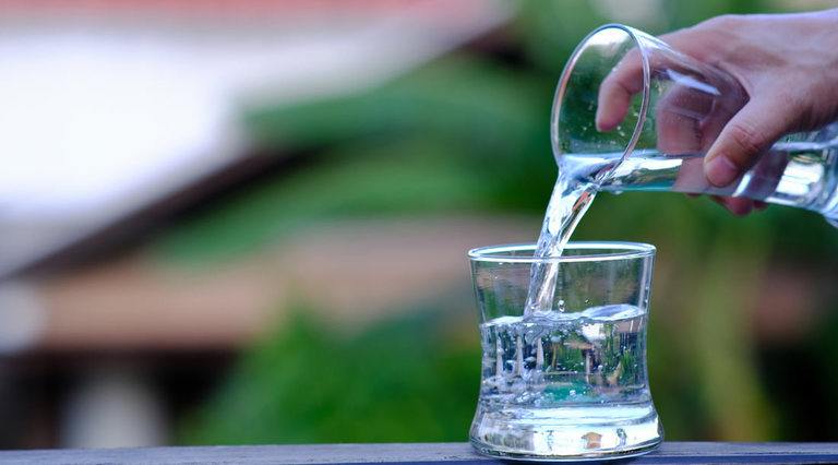 Does Dose Mineral Water Actually Have Any Benefits? {The Truth}