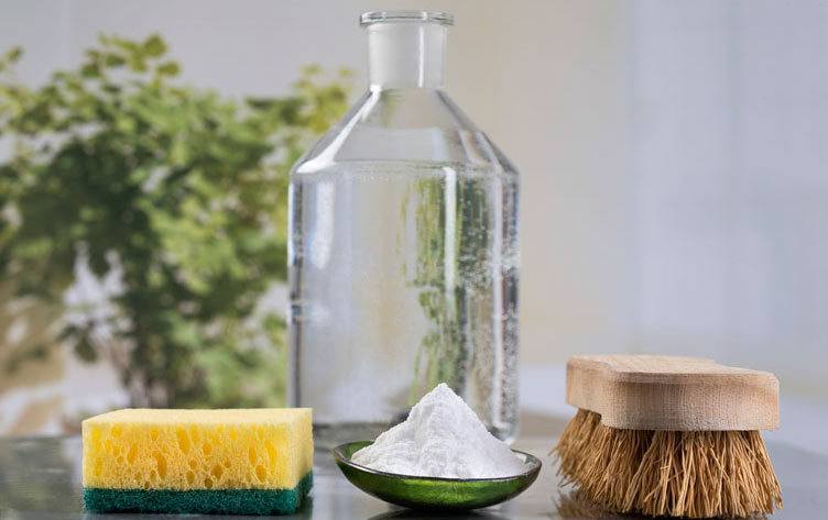 Clean-with-vinegar-and-warm-water Clean with vinegar and warm water