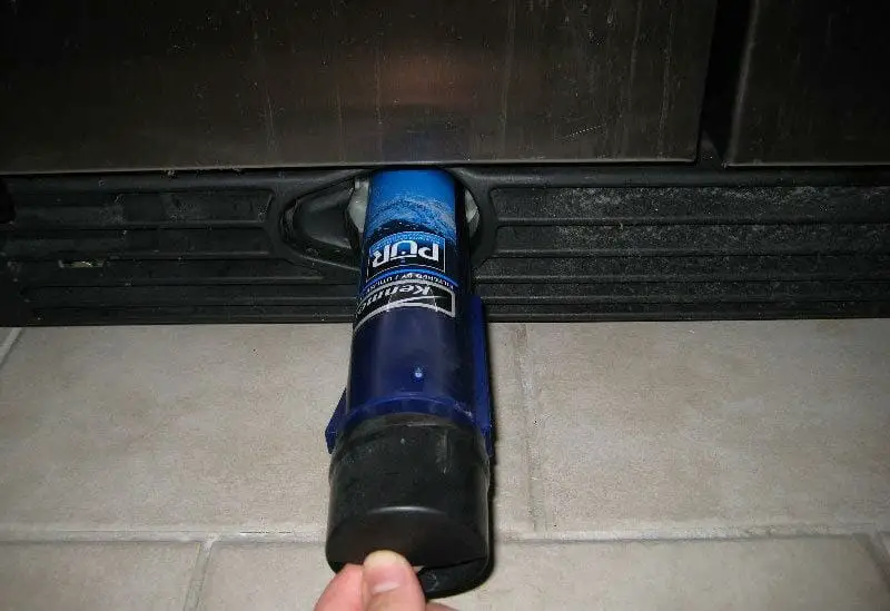 How-to-install-a-Kenmore-water-filter How to install a Kenmore water filter